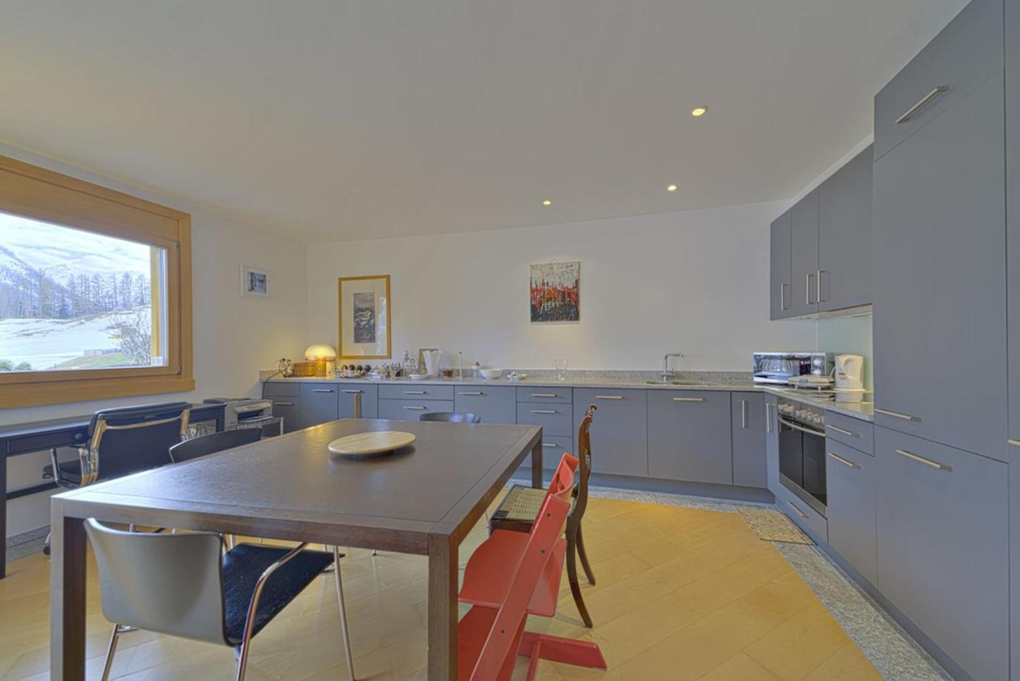 Chesa Ladina - Zuoz Apartment Ngoại thất bức ảnh
