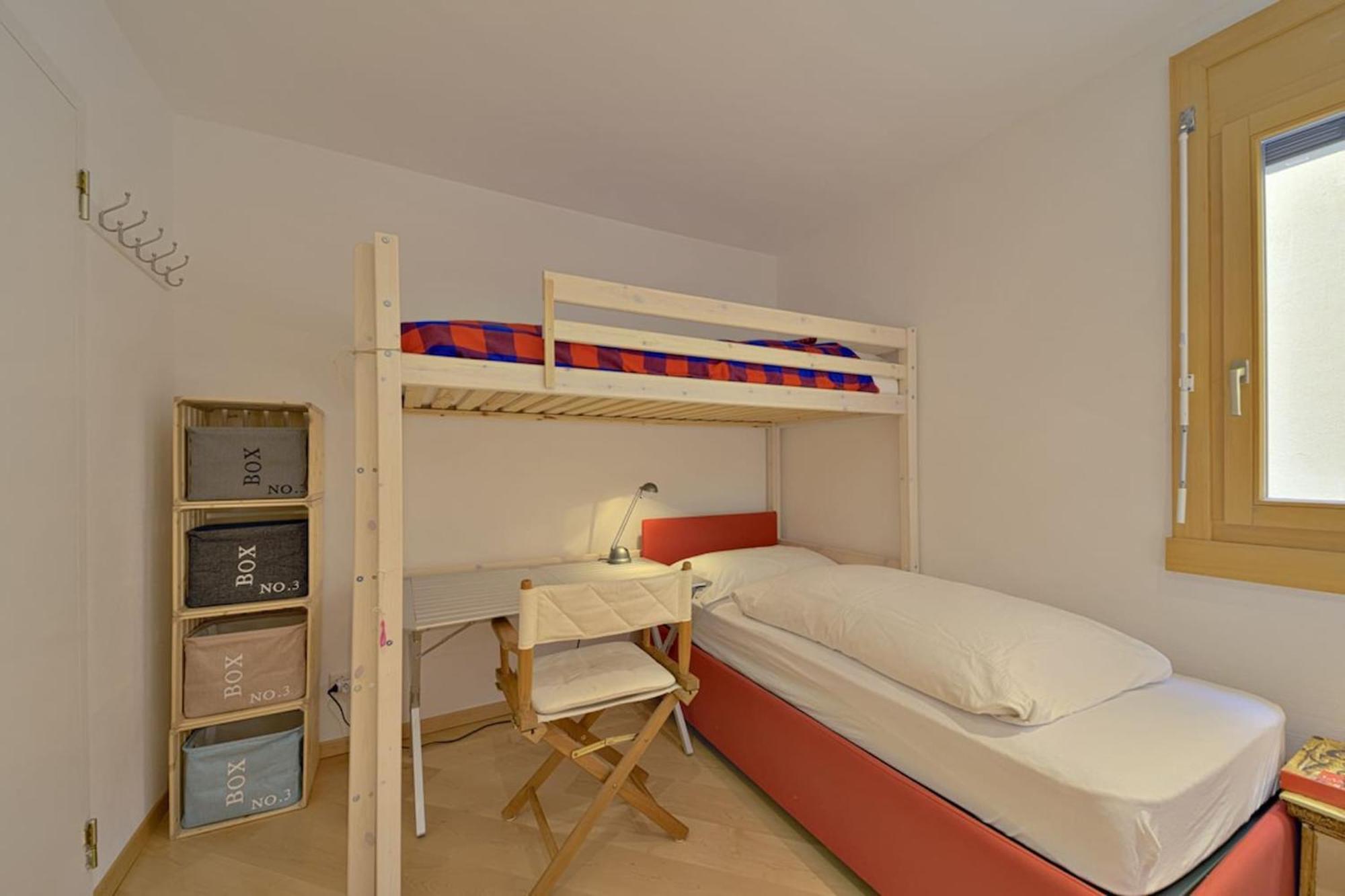 Chesa Ladina - Zuoz Apartment Ngoại thất bức ảnh